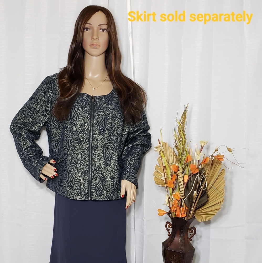 Ruff Hewn Grey Women's Cropped Jacket- NWOT